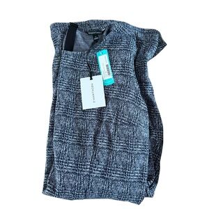 41 Hawthorn Black and White Asymmetrical Knit Dress